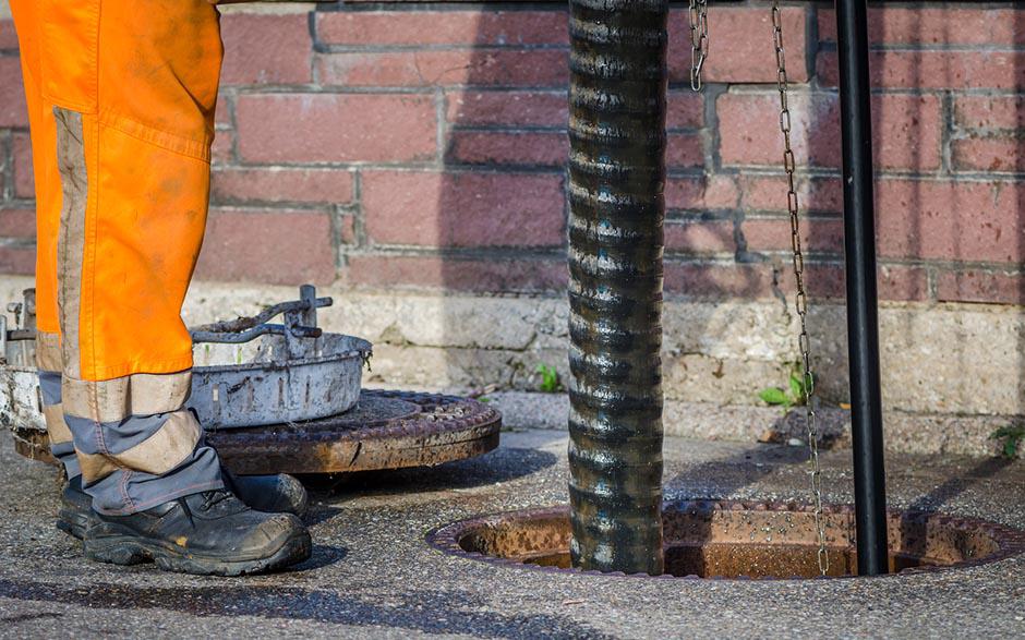 tarif débouchage canalisation Sèvres